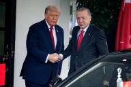 Turkish Airlines inks big Boeing deal after Erdogan visits US