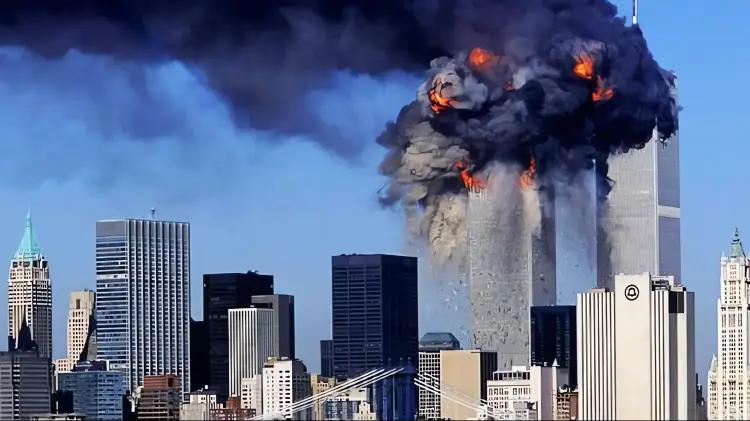 Video inédito del 11-S revela ángulos nunca vistos del ataque a las Torres Gemelas