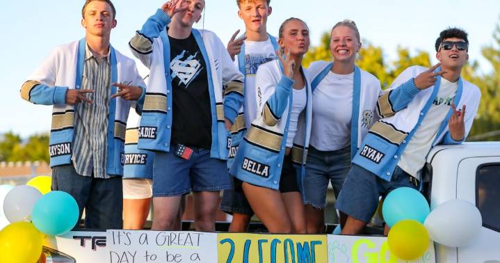 GALLERY: Sky View Homecoming Parade 2025