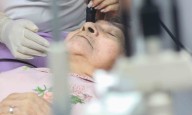 Jornada de cirugía de cataratas y glaucomas atendió a pacientes carabobeños en la CHET