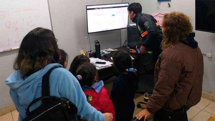Alumnos del Jardín de Infantes “Rincón de Luz” visitaron las instalaciones de Alerta Banda
