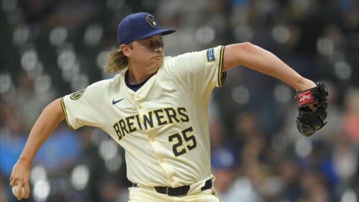 Nick Mears joins long list of Brewers relievers on injured list