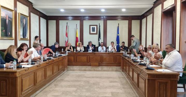 El PSOE acusa al exalcalde, Luis Francisco Martín, de “querer engañar a Béjar”