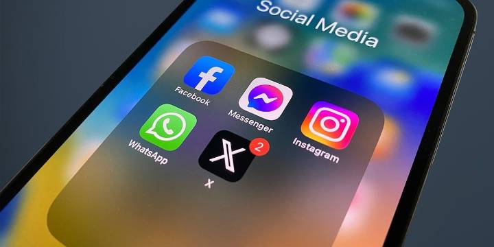 ‘Think before you click’: Social media expert weighs in as school leaders face backlash for Charlie Kirk posts