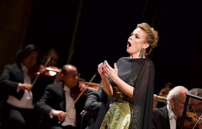 Elina Garanca, voz que conquista a saltillenses; cantará la mezzosoprano en la ciudad
