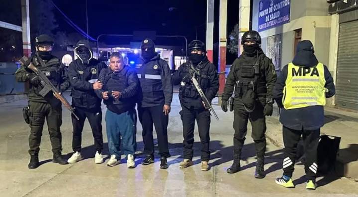 Extraditaron desde Bolivia al quinto sospechoso por el triple homicidio de Florencio Varela
