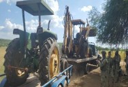 Ejército asegura droga, tractores y retroexcavadora en operativo en Culiacán