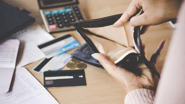 Familias endeudadas: la morosidad en julio marcó récord en más de 15 años