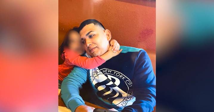 Muere mexicano herido durante tiroteo en centro de detención del ICE en Dallas