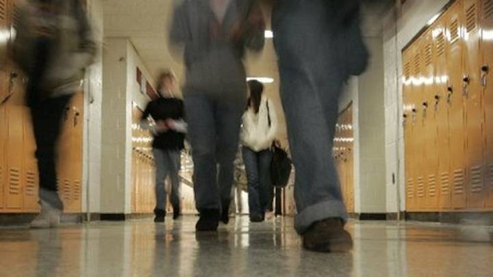 Padres se reunirán para abordar preocupaciones sobre violencia escolar en Woonsocket