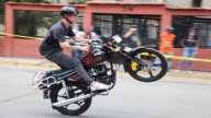 ¿Cuáles son los riesgos a los que se exponen quienes hacen motopiruetas? Esto reveló un experto