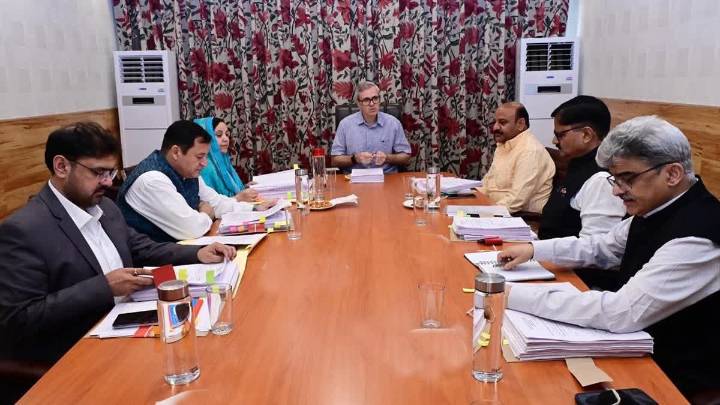 Jammu Kashmir Cabinet Recommends Autumn Assembly Session From October In Srinagar