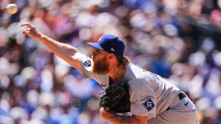 Dodgers' Michael Kopech returns to IL, postseason status in doubt