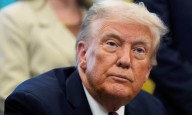 A dos meses de comenzar los despidos en la Junta Fiscal, Donald Trump mantiene en el limbo la reestructuración de la deuda de la AEE