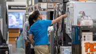 The top 20% of Americans are keeping the economy alive. That’s not a good sign