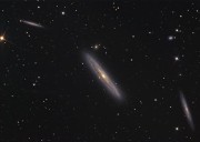 The Milky Way neatly splits the sky from north to south in September