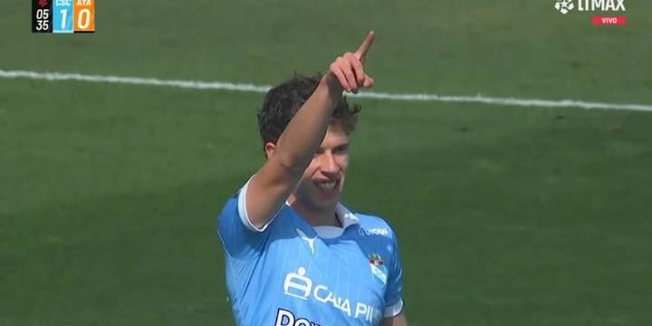 Gol de cabeza de Ian Wisdom para establecer ventaja en Sporting Cristal vs Ayacucho FC por Liga 1 2025