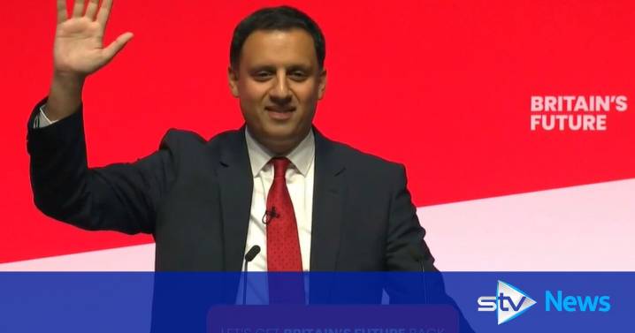 Anas Sarwar says he ‘absolutely’ has confidence in Prime Minister but will lead Holyrood campaign