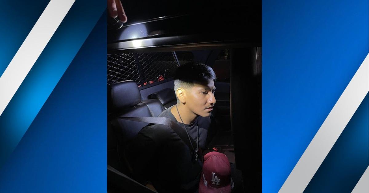 Graves County deputies arrest fugitive during traffic stop