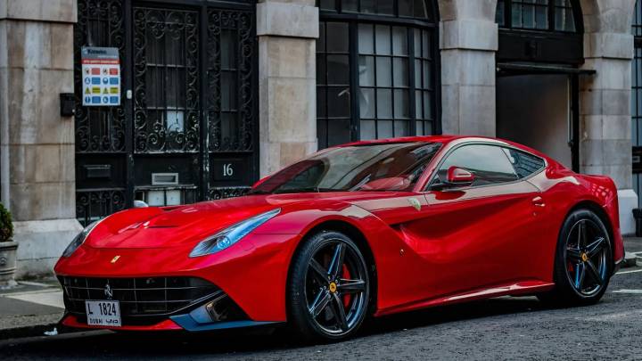 La Audiencia Nacional ordena subastar el Ferrari y otros coches de lujo de Aldama