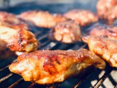 Receta de barbacoa de pollo para 10 personas, fácil y económica