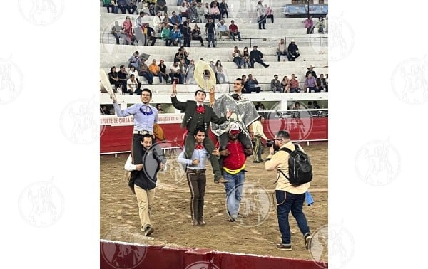 ‘El Calita’, Fonseca y Diego Sánchez salen en hombros de la Alberto Balderas