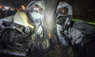 Conductor de 17 años fallece calcinado tras chocar contra árbol en la Ruta 66