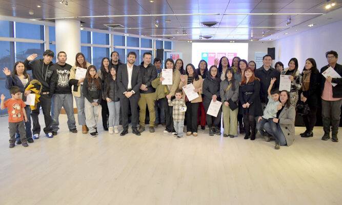 28 familias abrieron sus hogares para recibir  acompañamiento en convivencia y habilidades