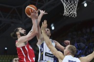 Georgia stuns France to reach EuroBasket quarterfinals, Slovenia and Poland also advance