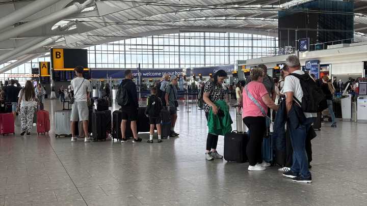 Un ciberataque provoca cancelaciones y retrasos de vuelos en varios aeropuertos europeos