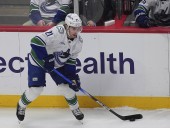 Canucks’ Hoglander scores before exiting in 3-1 pre-season win over Flames – Winnipeg Free Press