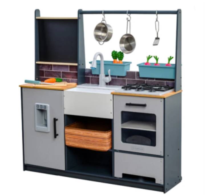 This children’s play kitchen has been recalled after a toddler’s tragic death