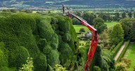 300-year-old hedges trimmed using cherry picker