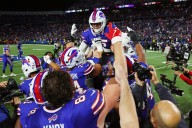 Tom Brady's season debut 'comfortable,' NBC's Sunday night finish thrills: Deitsch