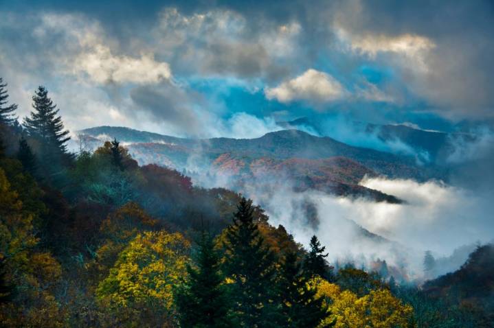 Smokies national park generated nearly $3 billion for surrounding communities in 2024