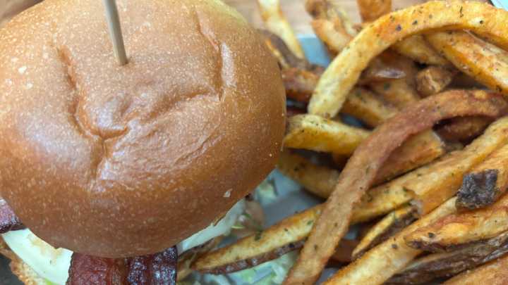 Delaware burger restaurant featured on Food Network' has new site