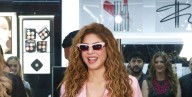 Shakira brilla en rosa en apertura de tienda de Ulta en Ciudad de México