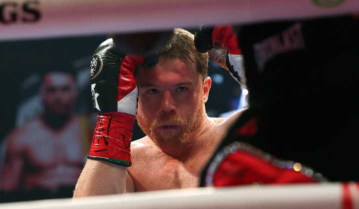 No es la primera vez: el historial de derrotas en la carrera de Saúl Canelo Álvarez