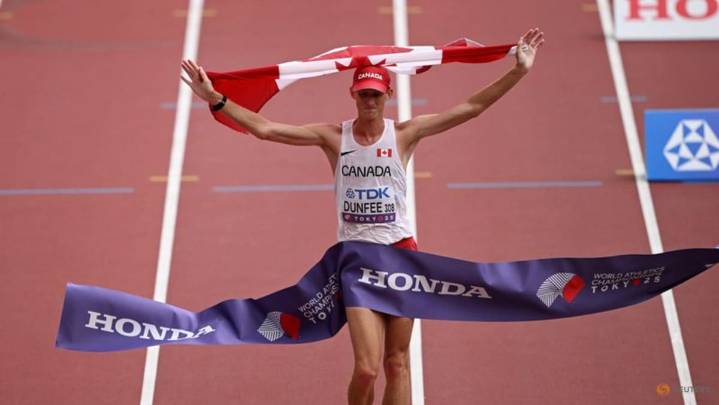 Canadian Dunfee wins first gold medal in worlds in 35km walk