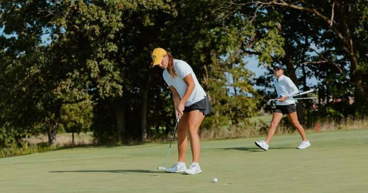 Missouri men's and women's golf teams kick off first day of Arkansas tourney