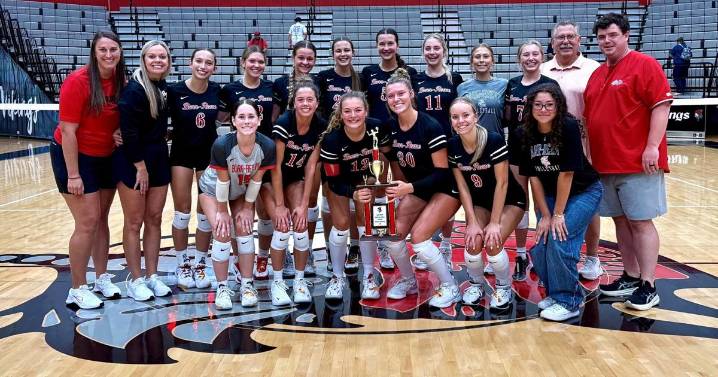 Vikes take tourney