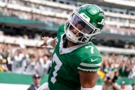 Should Jets fans believe in Justin Fields after ‘inspiring’ debut ends in loss to Steelers?