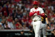 Reds vs. Pirates: Cincinnati remains 1 game behind Mets with loss; Paul Skenes makes history