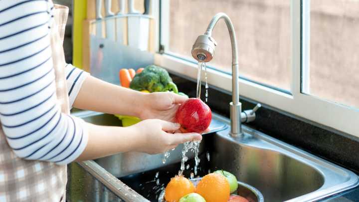 Avoid Making This Mistake When Washing Fruit