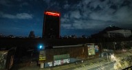 Hoy: Delight Lab ilumina casco histórico de Santiago con archivos del Museo de la Memoria y los DDHH