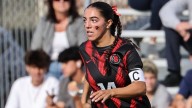 Syosset girls soccer's Siena Cummo nets late goal to draw with MacArthur