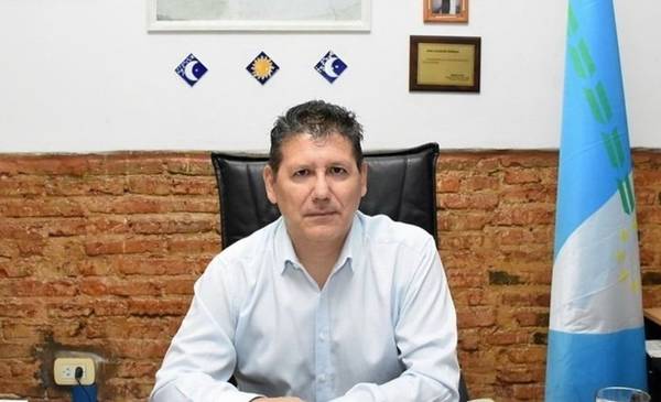 Tras el revés judicial, el defensor Gianlluca celebró la devolución de pensiones