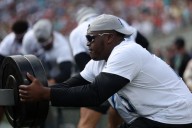 Cowboys' Tyler Smith signs $96M extension, best ever for a guard