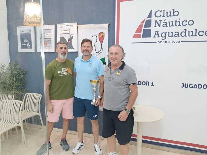 Buen estreno de la sección de squash del Club Frontenis Jaén