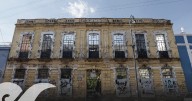 Continúa revisión de casonas en el Centro Histórico para su uso como oficinas gubernamentales: Armenta
